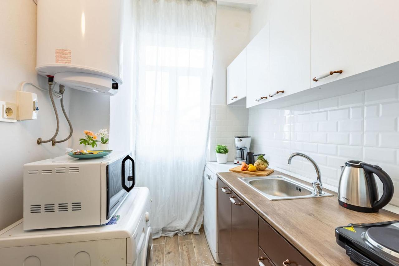 Ferienwohnung Colorful Flat With Excellent Location Near Trendy Attractions In Kadikoy Istanbul Exterior foto